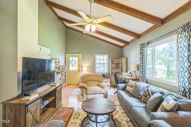 1205 John Breckenridge Drive, Hillsborough, NC 27278