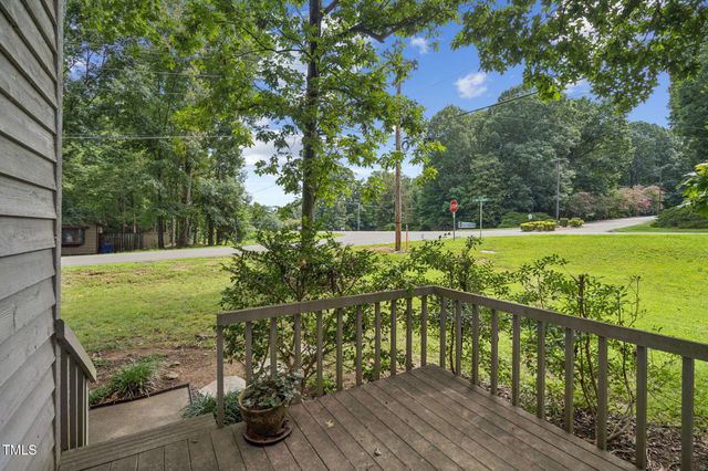 1205 John Breckenridge Drive, Hillsborough, NC 27278