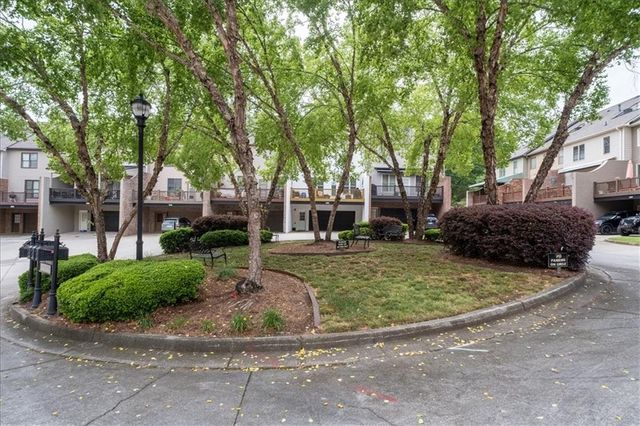 1184 Laurel Place SE, Smyrna, GA 30080