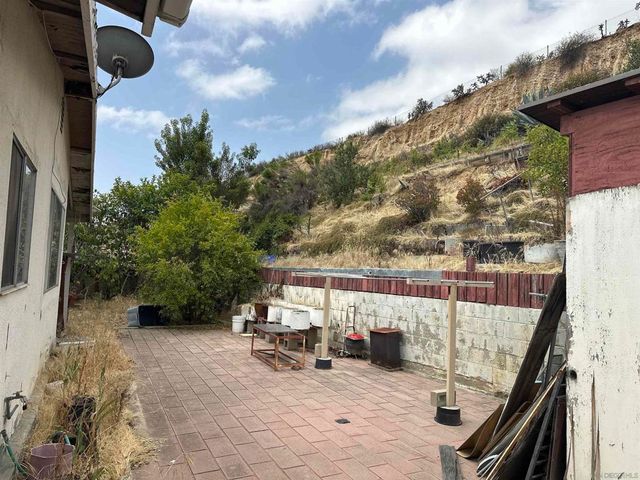 5110 Streamview Drive, San Diego, CA 92105