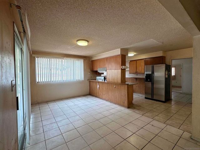 5110 Streamview Drive, San Diego, CA 92105