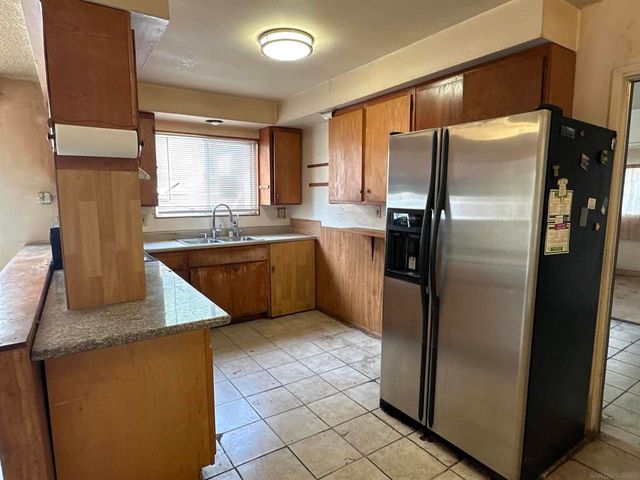 5110 Streamview Drive, San Diego, CA 92105