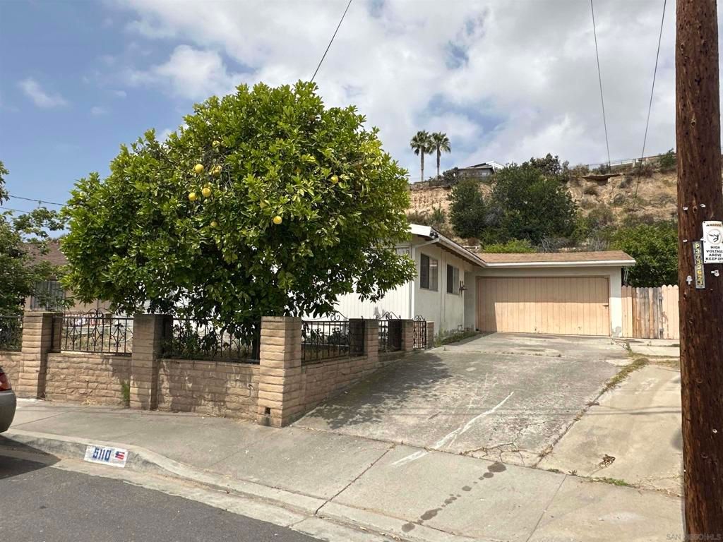 5110 Streamview Drive, San Diego, CA 92105