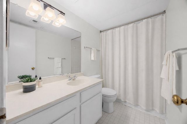 4159 Steck Ave 258, Austin, TX 78759