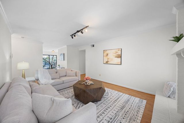 4159 Steck Ave 258, Austin, TX 78759