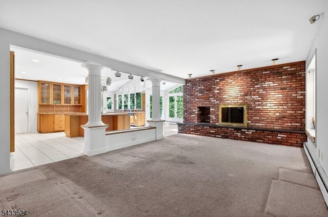 53 Joan Drive, Watchung Boro, NJ 07069