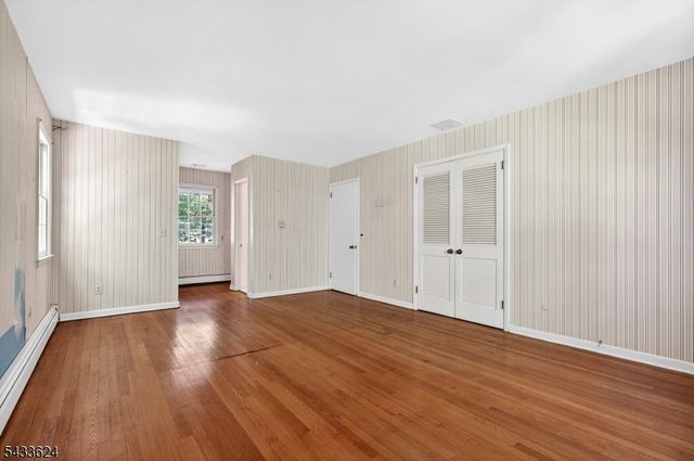 53 Joan Drive, Watchung Boro, NJ 07069