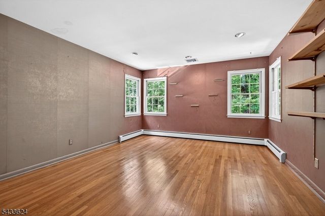 53 Joan Drive, Watchung Boro, NJ 07069