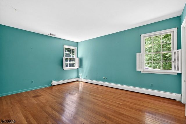 53 Joan Drive, Watchung Boro, NJ 07069