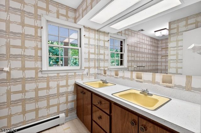 53 Joan Drive, Watchung Boro, NJ 07069