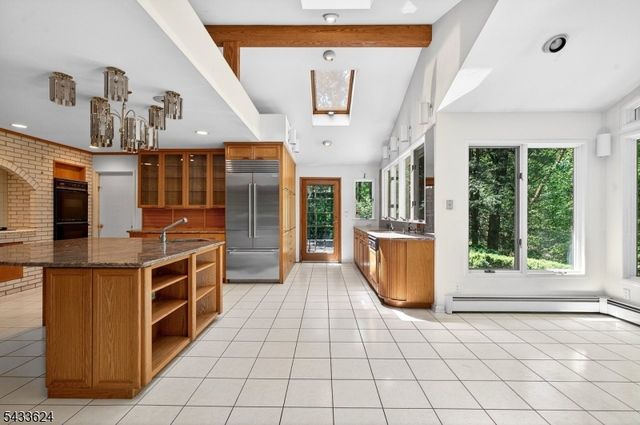 53 Joan Drive, Watchung Boro, NJ 07069