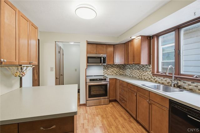 1116 Wadsworth Street, Syracuse, NY 13208