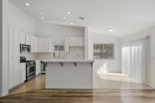 1941 Pisa Cir, Stockton, CA 95206