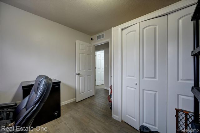 1592 Mollie Street, Ypsilanti Charter Township, MI 48198