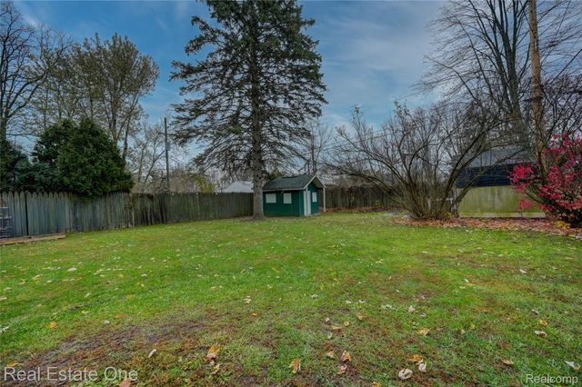 1592 Mollie Street, Ypsilanti Charter Township, MI 48198