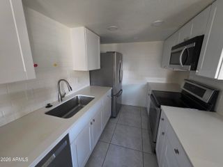 948 S ALMA SCHOOL Road 155, Mesa, AZ 85210