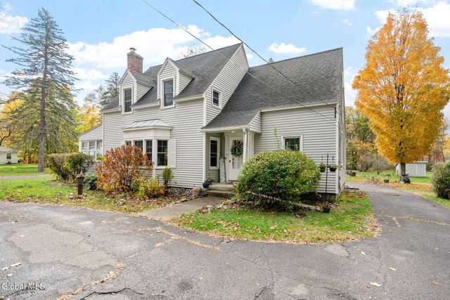 51 Main Street, Poestenkill, NY 12140