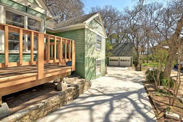 2007 Sharon LN, Austin, TX 78703