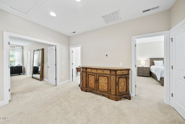 926 Regency Cottage Place, Cary, NC 27518