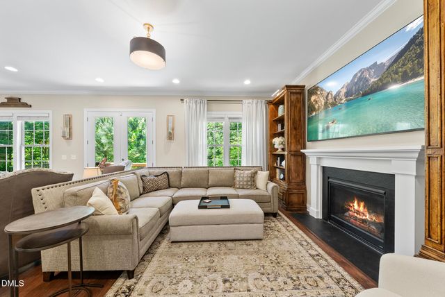 926 Regency Cottage Place, Cary, NC 27518