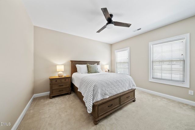 926 Regency Cottage Place, Cary, NC 27518