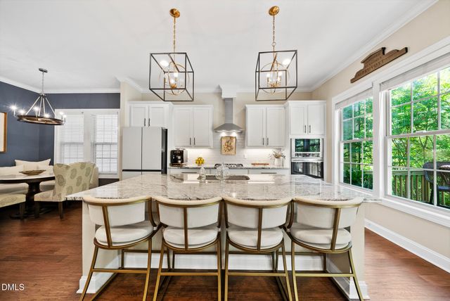926 Regency Cottage Place, Cary, NC 27518