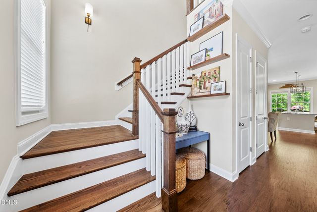 926 Regency Cottage Place, Cary, NC 27518