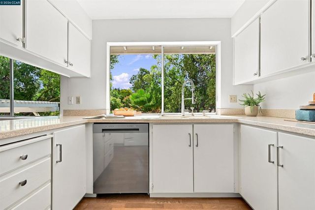 5378 Meadow Wood Place, Concord, CA 94521