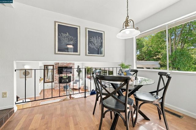 5378 Meadow Wood Place, Concord, CA 94521