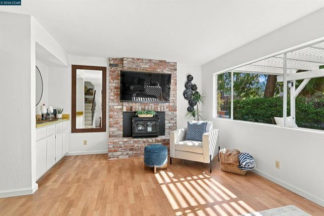 5378 Meadow Wood Place, Concord, CA 94521