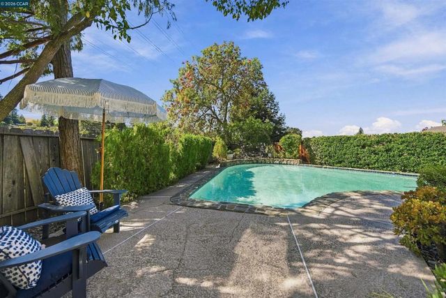 5378 Meadow Wood Place, Concord, CA 94521