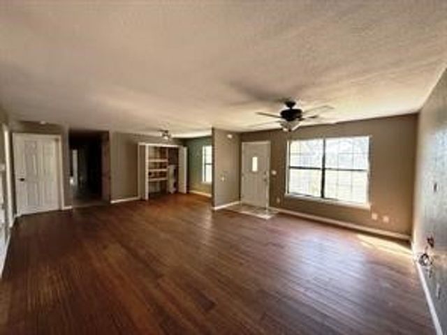 426 Gun Club Rd, Denison, TX 75021