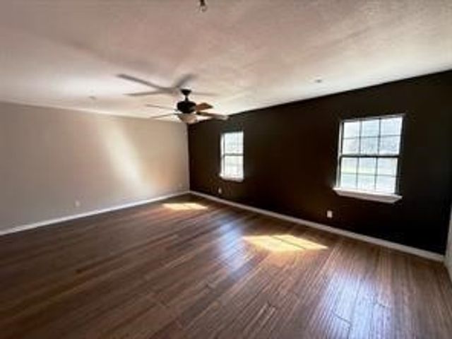 426 Gun Club Rd, Denison, TX 75021