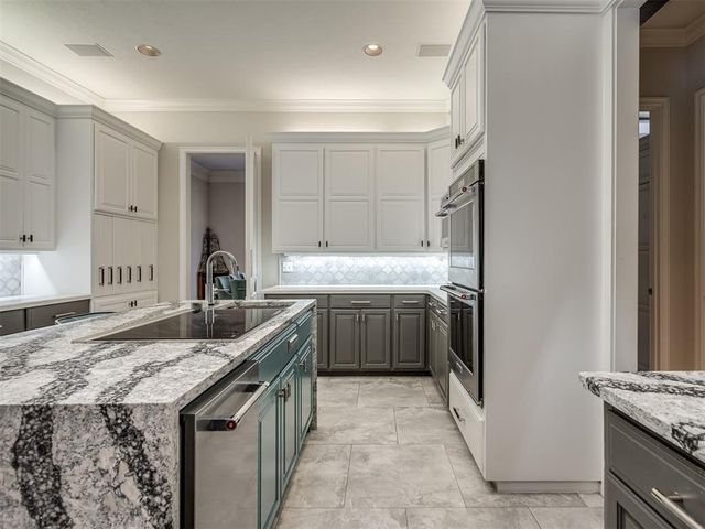 4004 Oakdale Farm Circle, Edmond, OK 73013