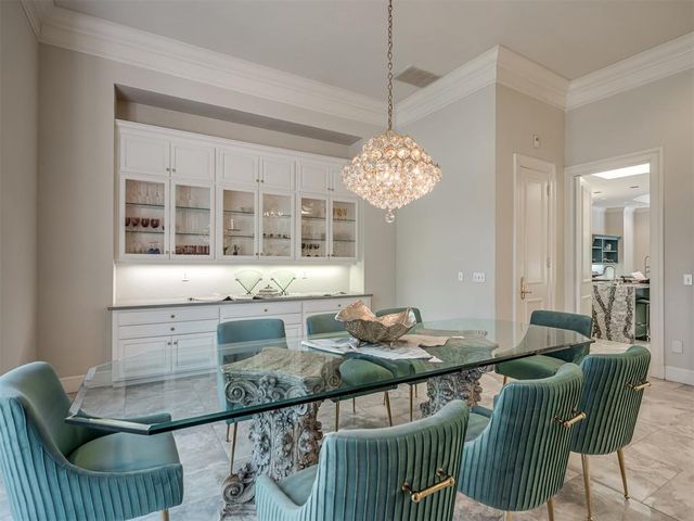 4004 Oakdale Farm Circle, Edmond, OK 73013