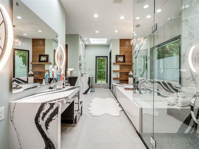 4004 Oakdale Farm Circle, Edmond, OK 73013