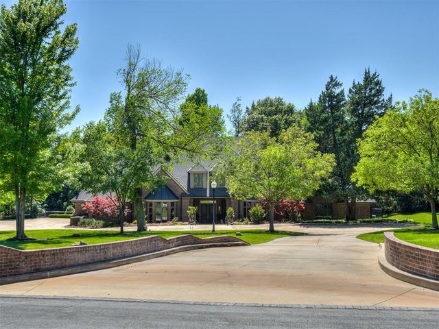 4004 Oakdale Farm Circle, Edmond, OK 73013