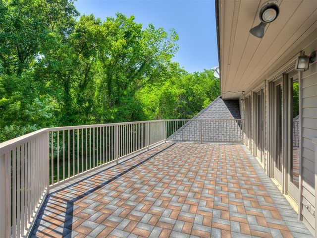 4004 Oakdale Farm Circle, Edmond, OK 73013