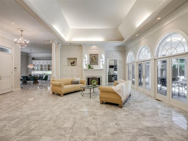 4004 Oakdale Farm Circle, Edmond, OK 73013