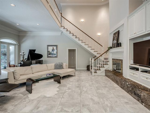 4004 Oakdale Farm Circle, Edmond, OK 73013