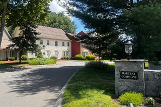 1 East Hayestown Road 25, Danbury, CT 06811