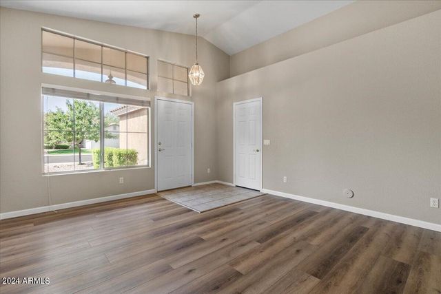 312 E Mesquite Street, Gilbert, AZ 85296