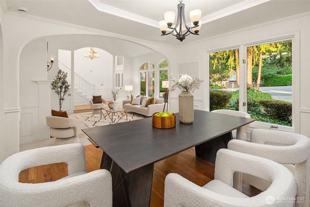 16707 NE 124th Street, Redmond, WA 98052