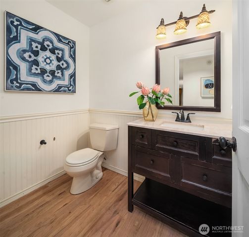 16707 NE 124th Street, Redmond, WA 98052