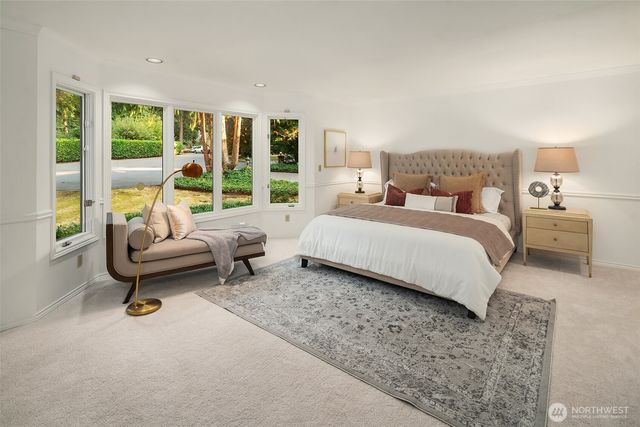 16707 NE 124th Street, Redmond, WA 98052