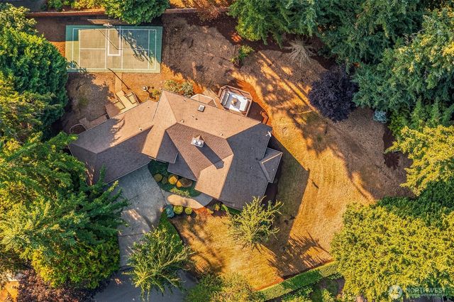 16707 NE 124th Street, Redmond, WA 98052