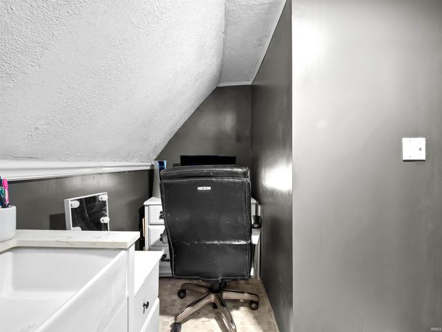 1535 Byron Street, Huntington, IN 46750