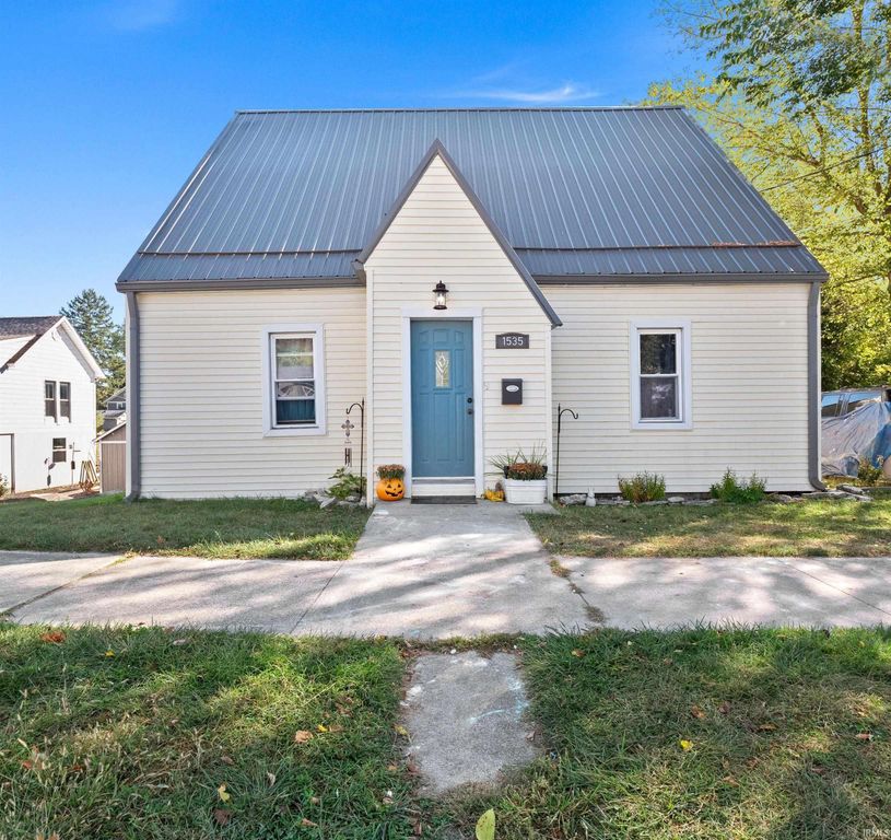 1535 Byron Street, Huntington, IN 46750