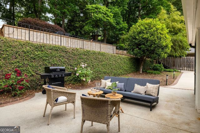 2344 Sagamore Hills Drive, Decatur, GA 30033