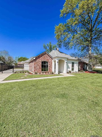 17375 Les Chenier St, Prairieville, LA 70769